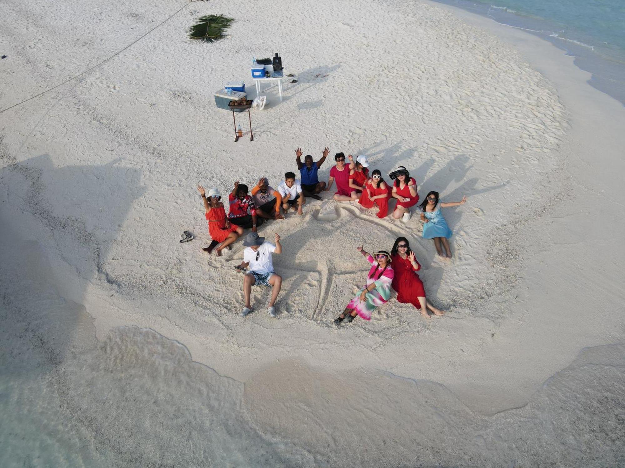 Masfalhi View Inn Felidhoo Exterior foto